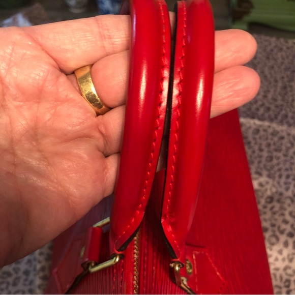 Louis Vuitton Red Vernis Monogram Speedy 30 - Picture 2 of 15